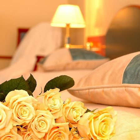 Hotel Kongresowy كيلتشي المظهر الخارجي الصورة